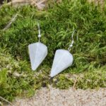 Rose-quartz-earrings-(pyramid)