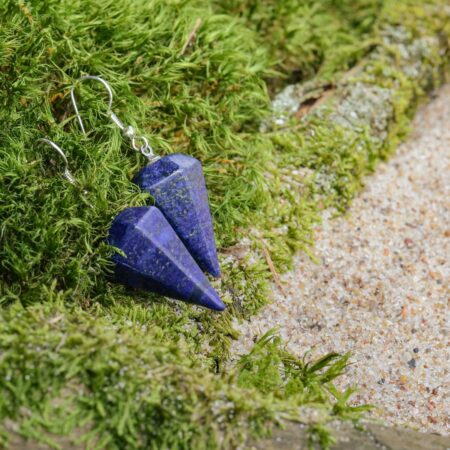 Lapis-lazuli-earrings-(pyramid)