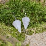 Rose-quartz-earrings-(pyramid)