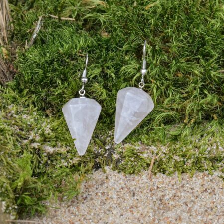 Rose-quartz-earrings-(pyramid)