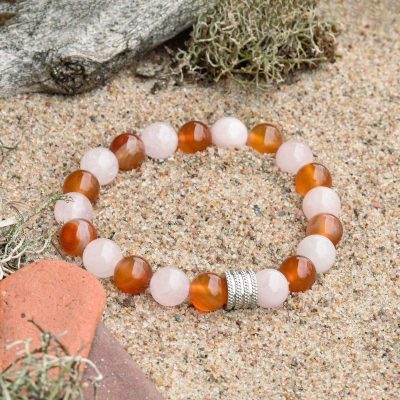 Rosenquarz-- und Karneol-Armband